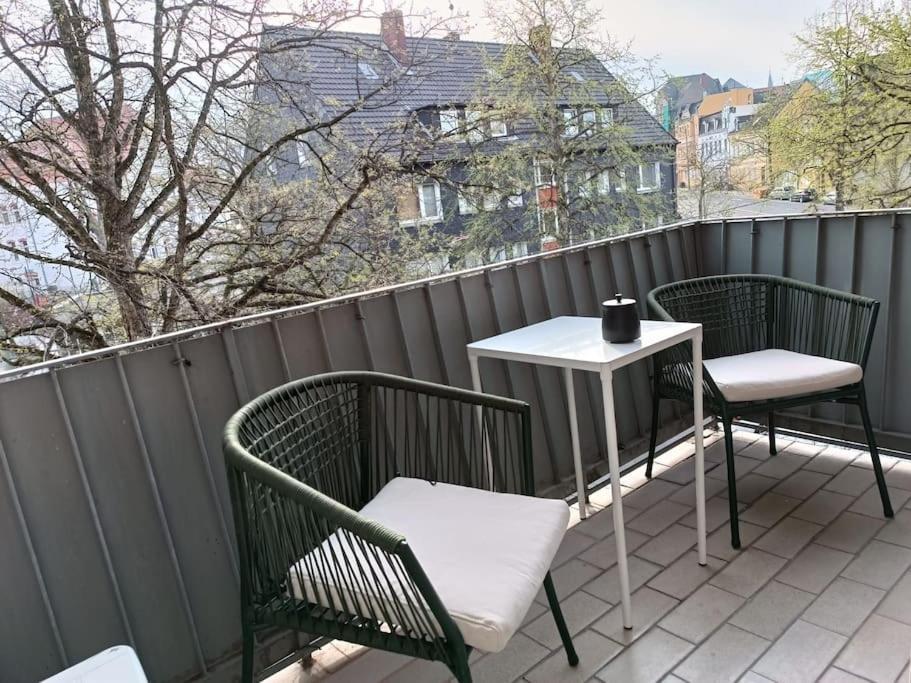 Comfortable With Balcony Apartment Bochum